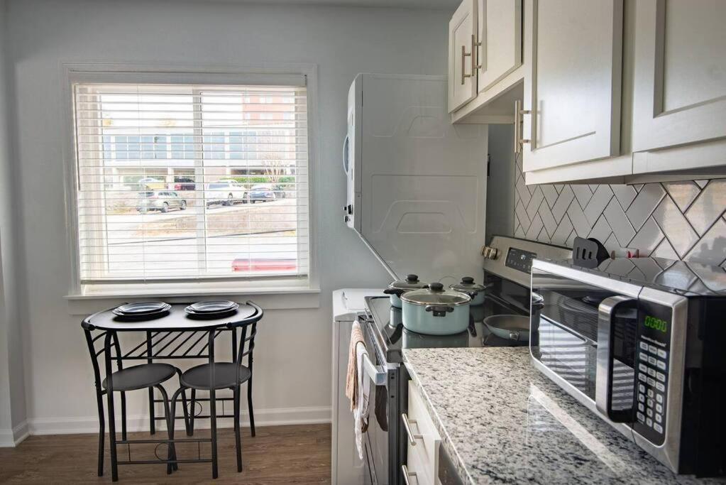Vulcan's Hideout / Fully Equipped Kitchen / A2 Apartment *
